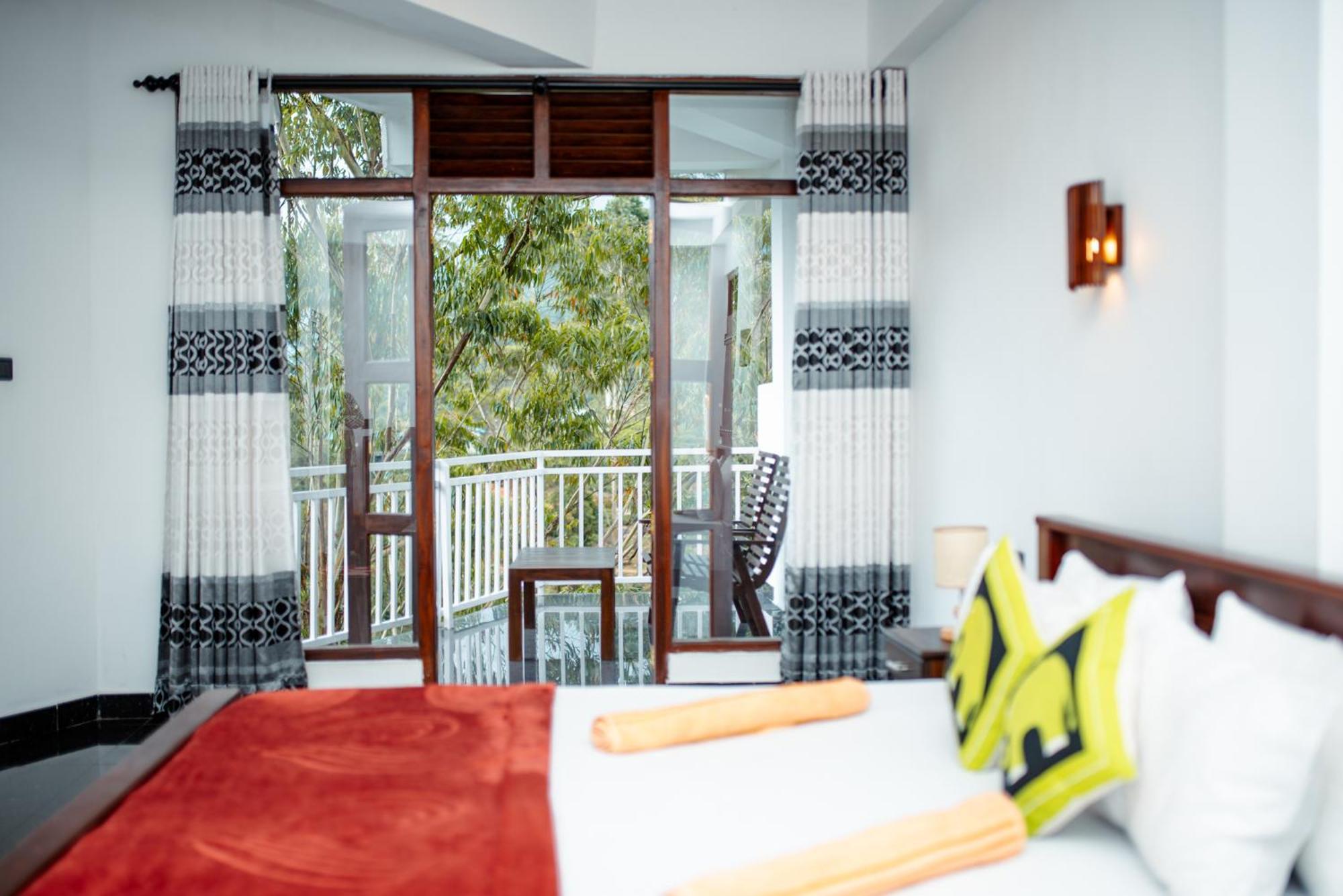 Adams Peak Inn Наллатания Экстерьер фото