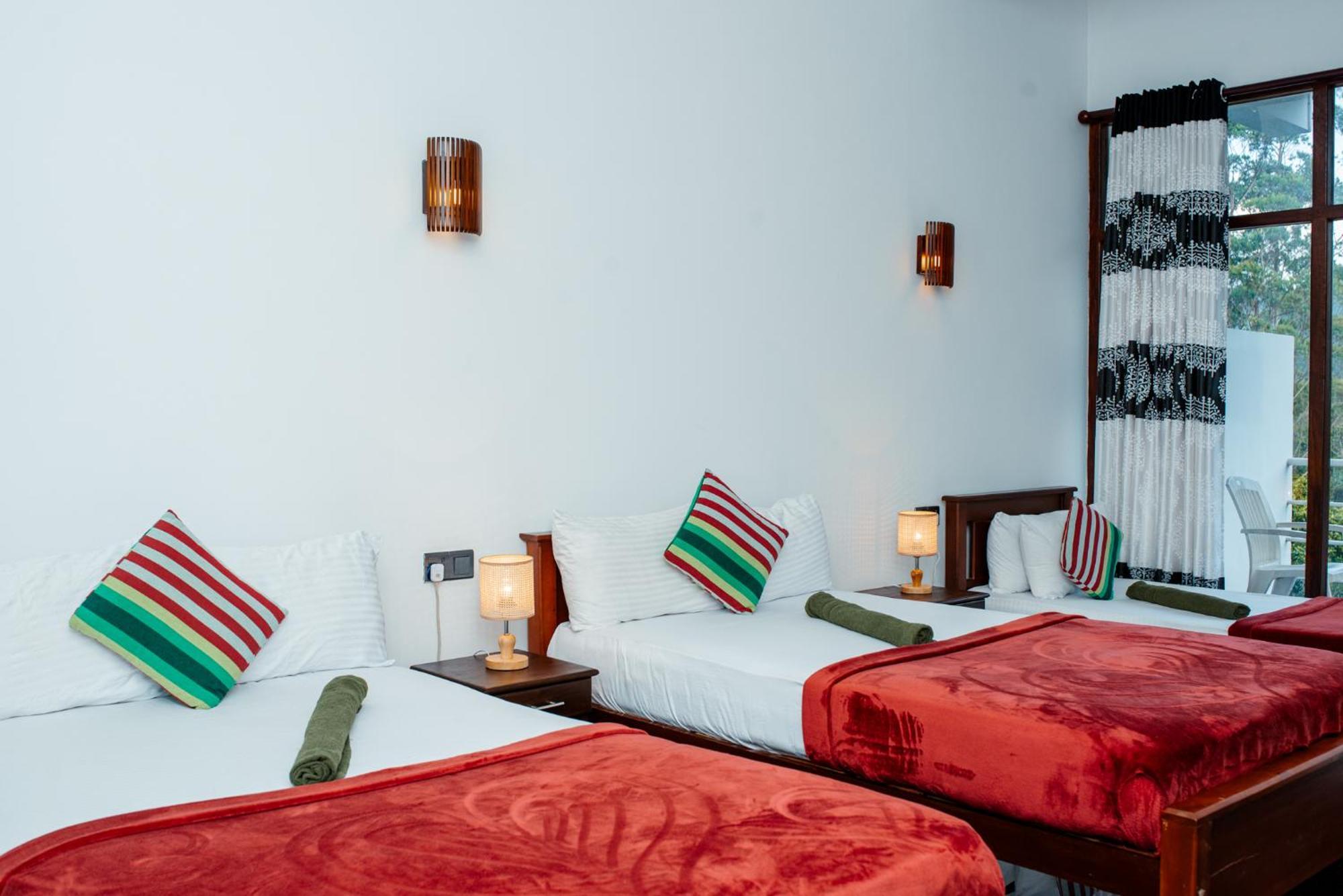 Adams Peak Inn Наллатания Экстерьер фото